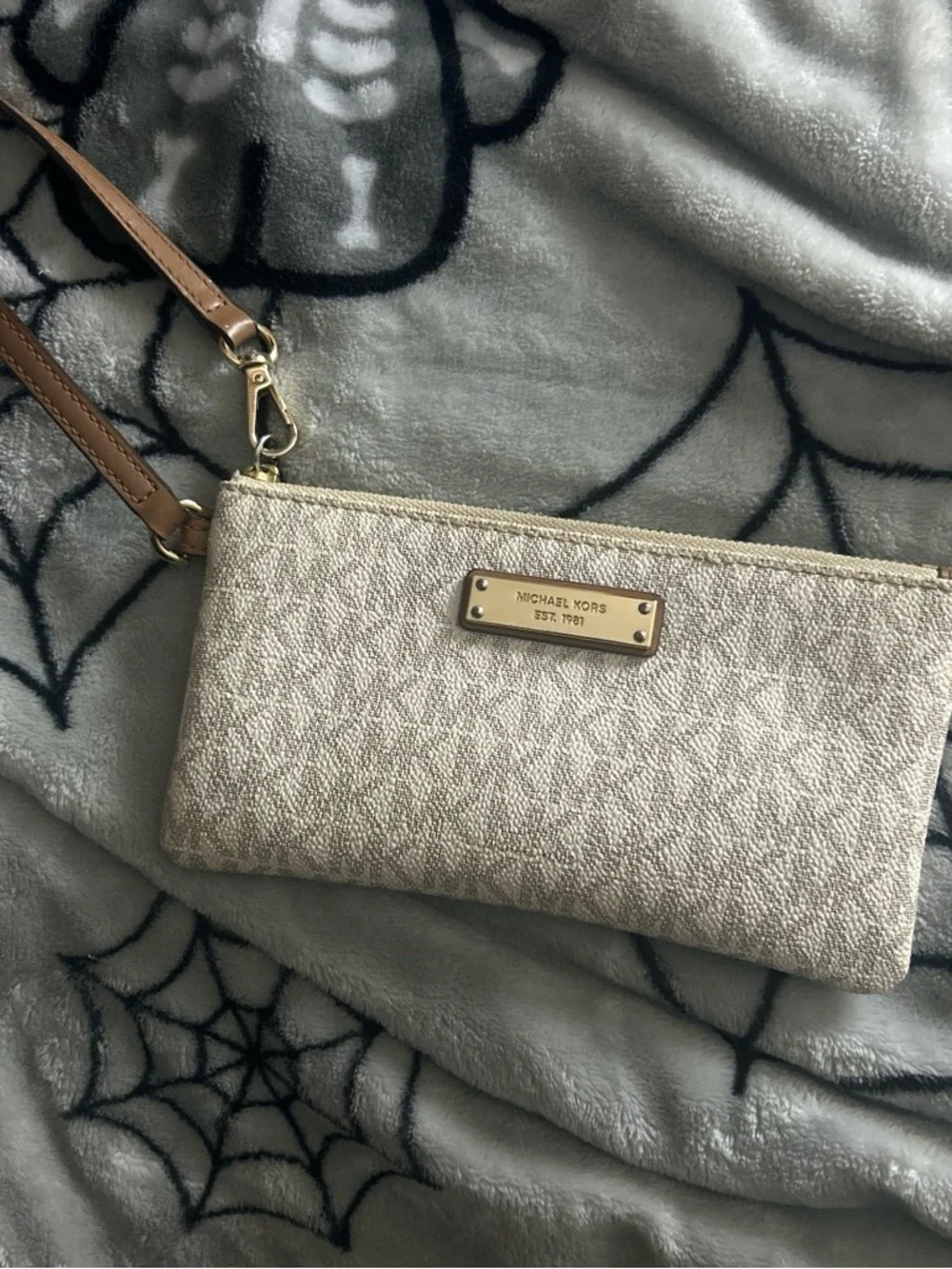 Michael Kors Cream Beige Wristlet Clutch with Gold Hardware